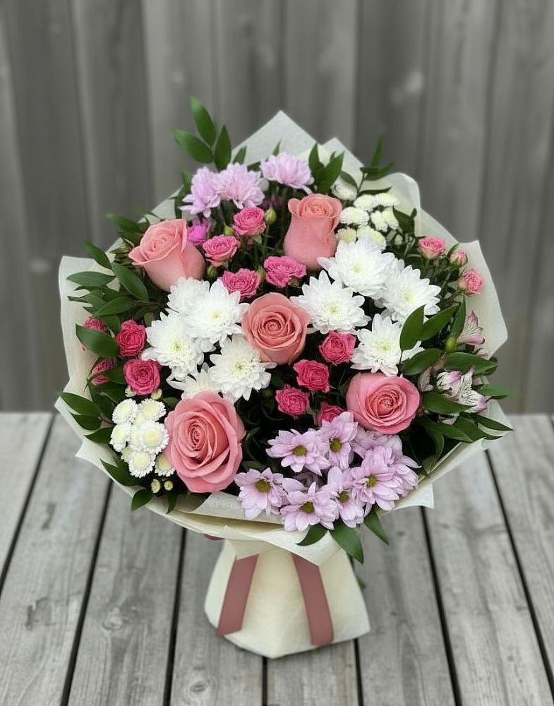 Букет цветов из: Альстромерии, Гвоздики, Розы и Хризантемы в Сазоново