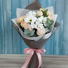 Букет цветов из:  Хризантемы и Розы в Сазоново