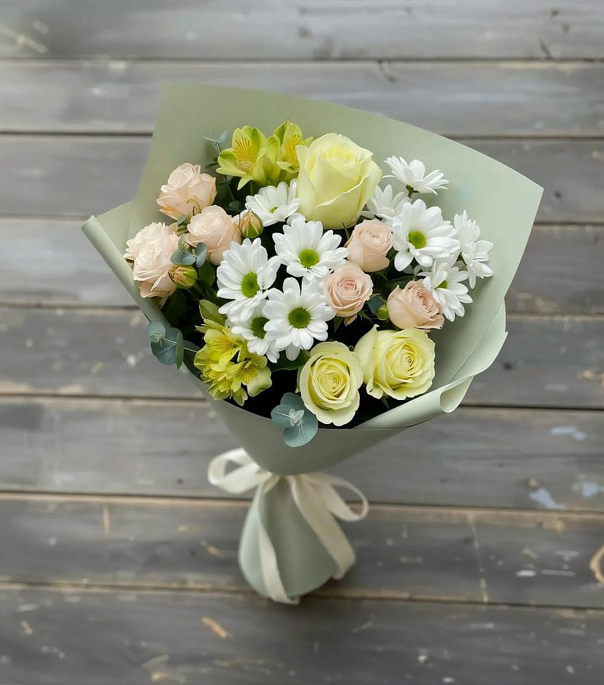 Букет цветов из: Альстромерии, Розы и Хризантемы в Сазоново