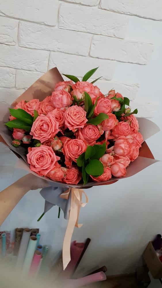 Букет цветов из: Розы в Сазоново