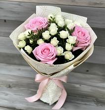 Букет цветов из:  Розы в Сазоново