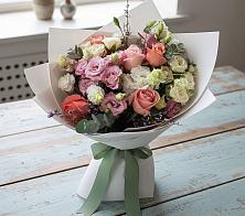 Букет цветов из:  Розы, Лизиантусы и Гвоздики в Сазоново