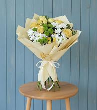 Букет цветов из:  Хризантемы и Розы в Сазоново