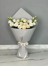 Букет цветов из:  Розы и Лизиантусы в Сазоново